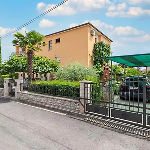 https://apartment-casa-banko.in-istria.net