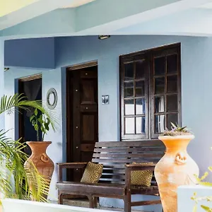 https://resort-indigo-beach.comcaribbean.com