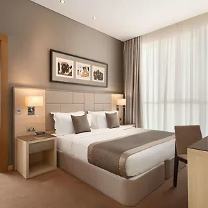 hotellátogatás